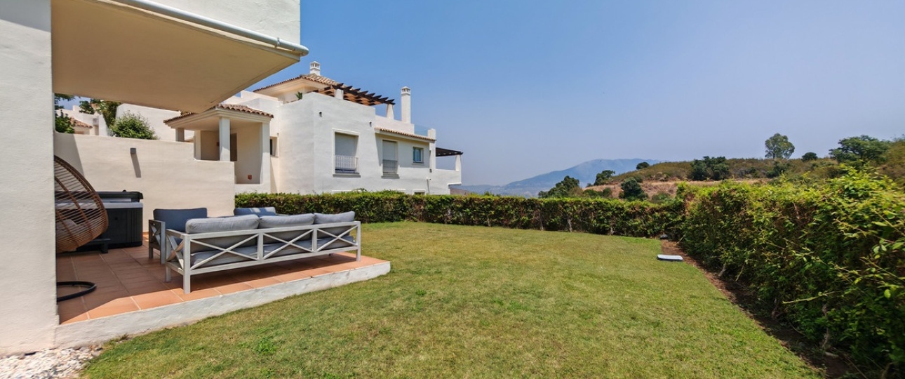 Resale - apartment - Marbella - La Mairena