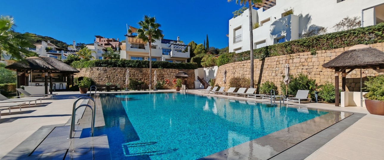 Resale - apartment - Marbella - La Mairena