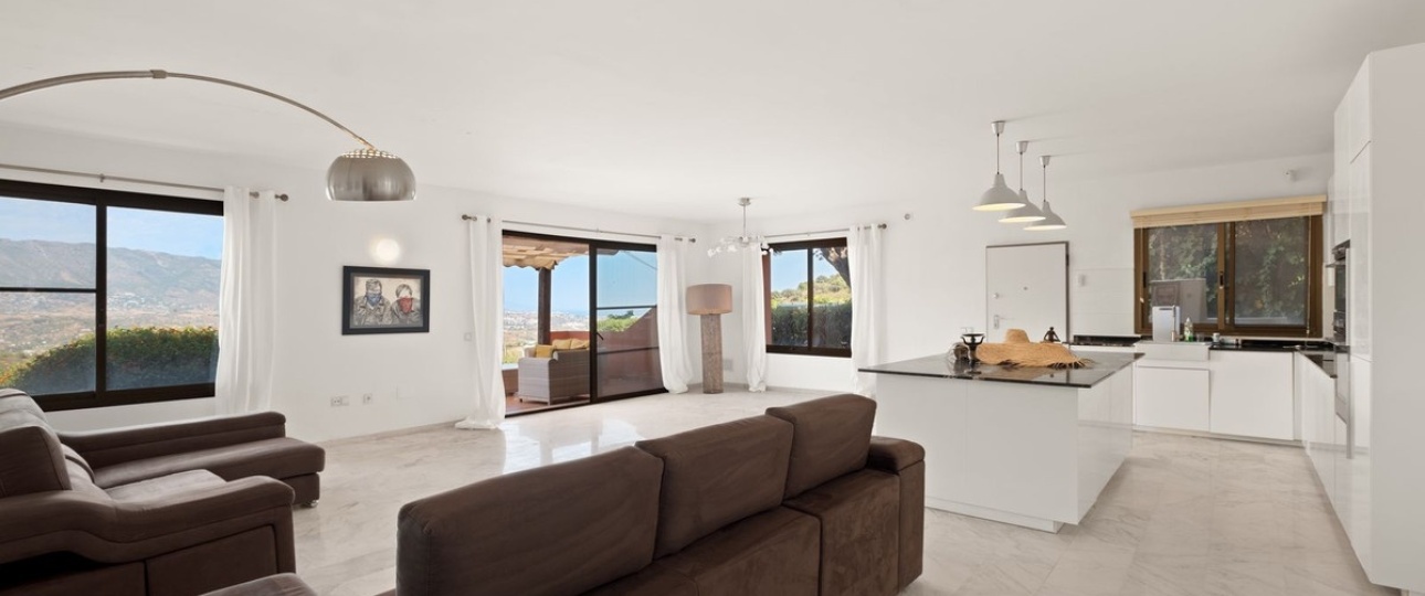 Resale - apartment - Marbella - La Mairena