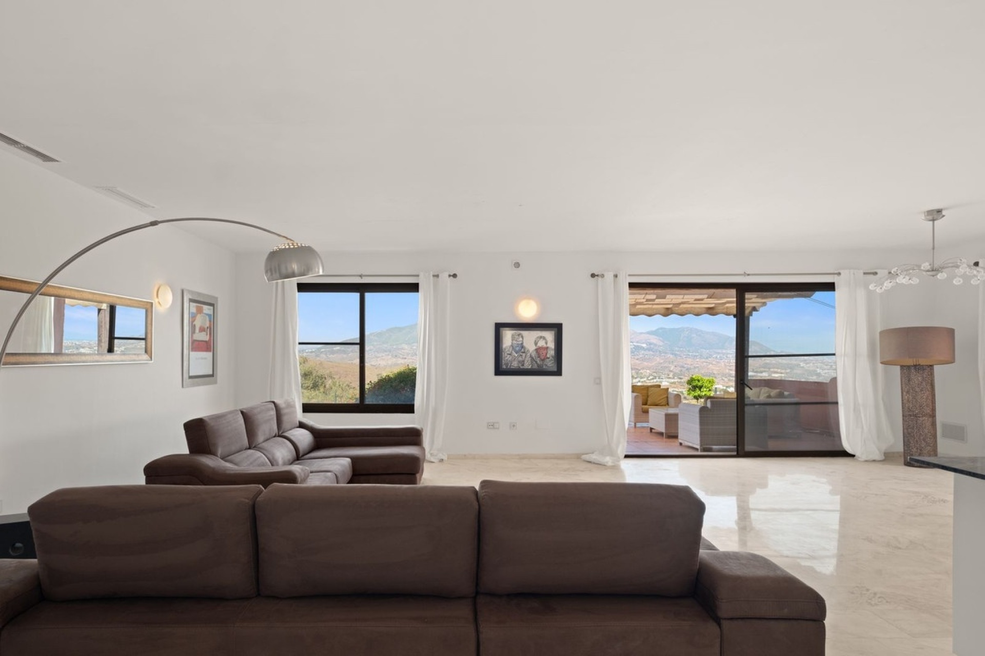 Resale - apartment - Marbella - La Mairena