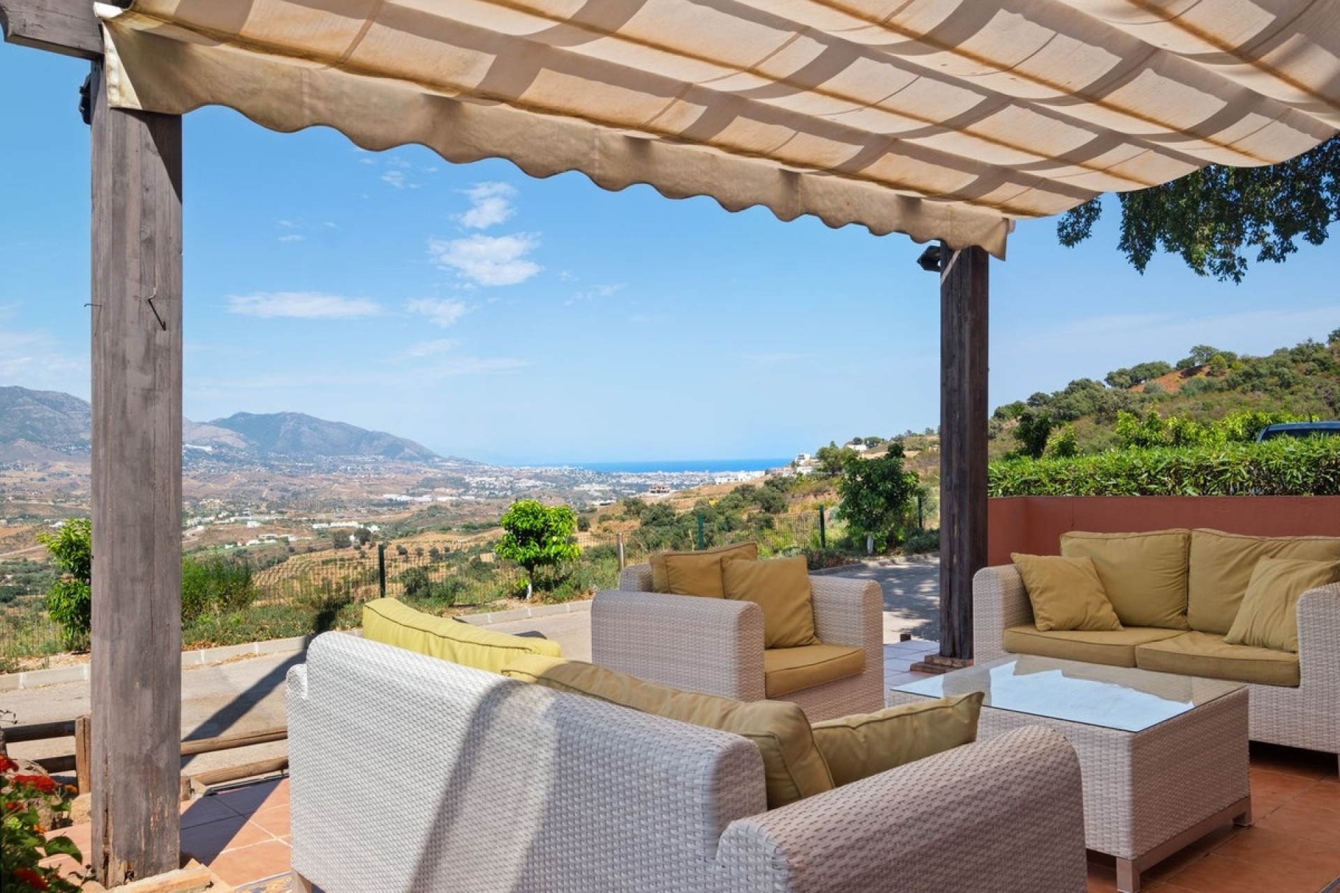 Resale - apartment - Marbella - La Mairena