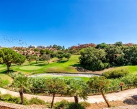 Resale - apartment - Marbella - La Mairena