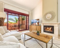 Resale - apartment - Marbella - La Mairena