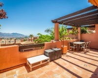 Resale - apartment - Marbella - La Mairena
