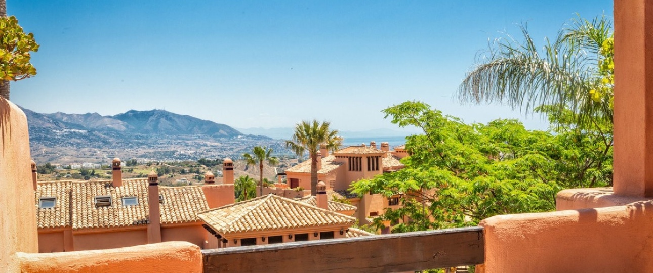 Resale - apartment - Marbella - La Mairena