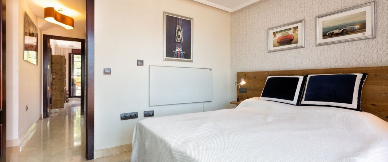 Resale - apartment - Marbella - La Mairena