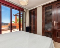 Resale - apartment - Marbella - La Mairena
