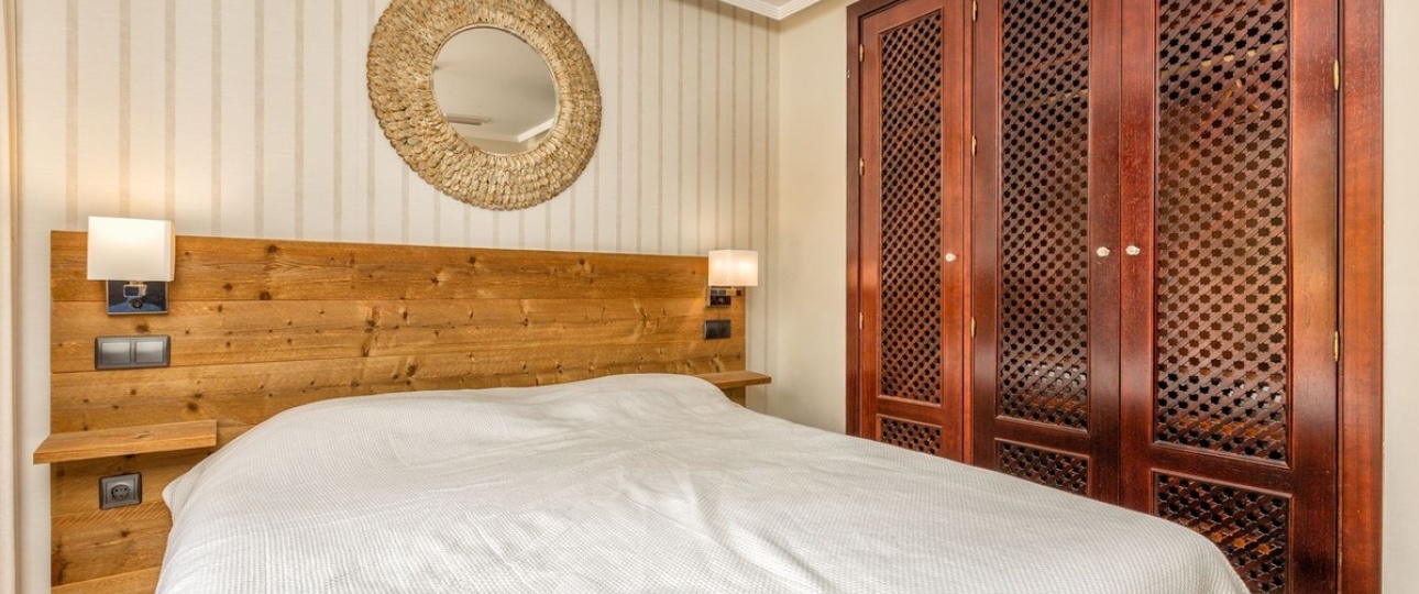 Resale - apartment - Marbella - La Mairena