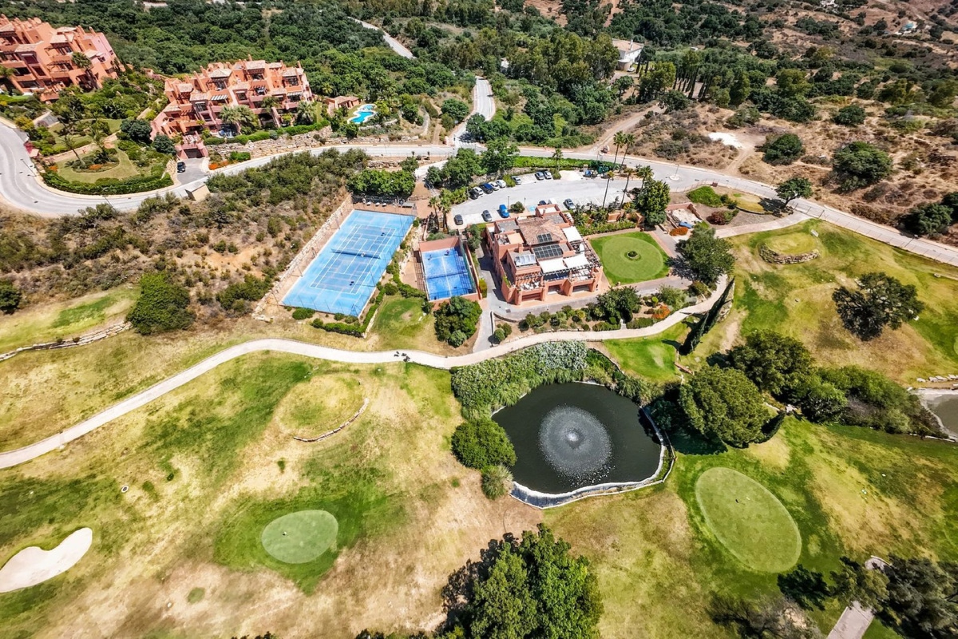 Resale - apartment - Marbella - La Mairena