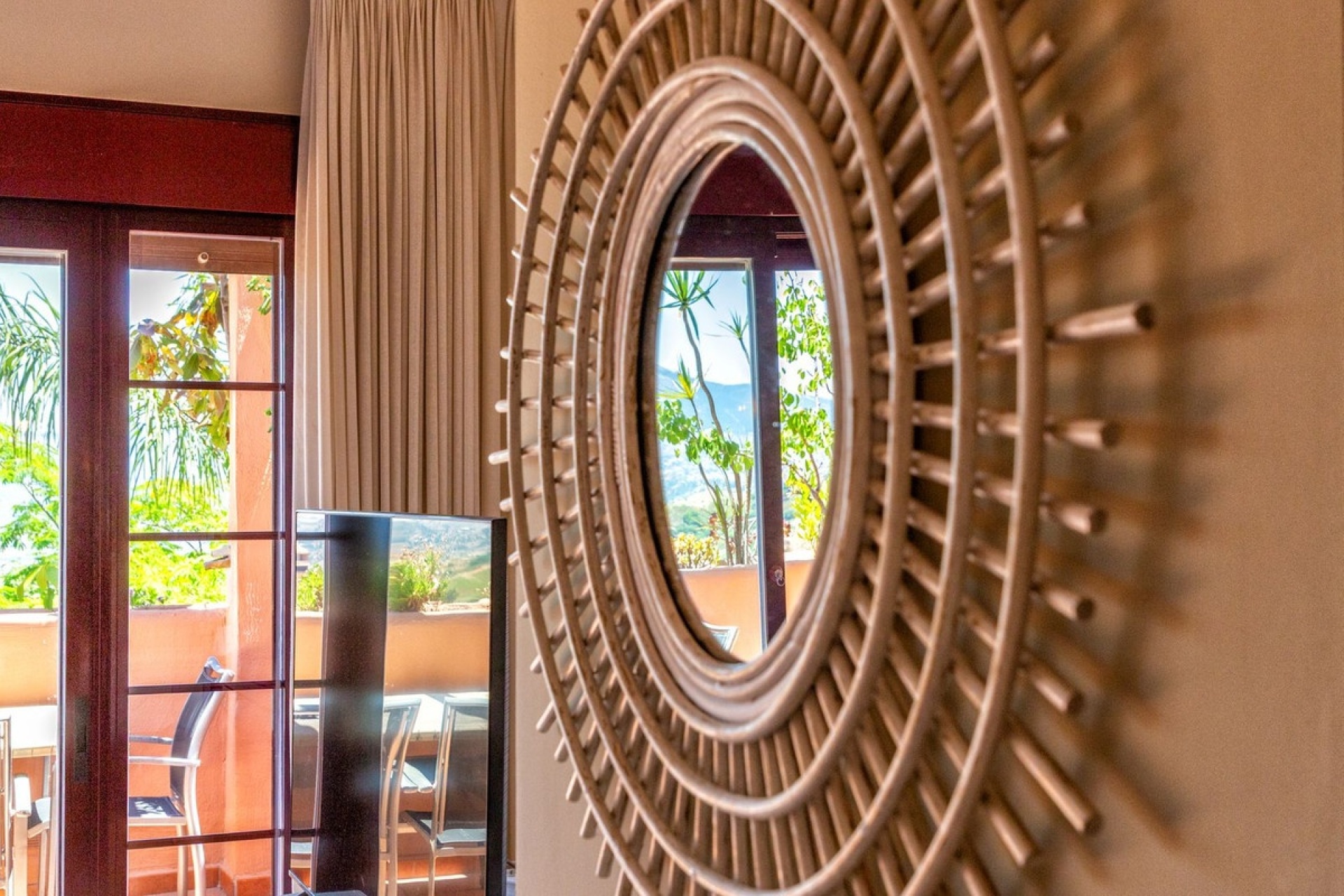 Resale - apartment - Marbella - La Mairena