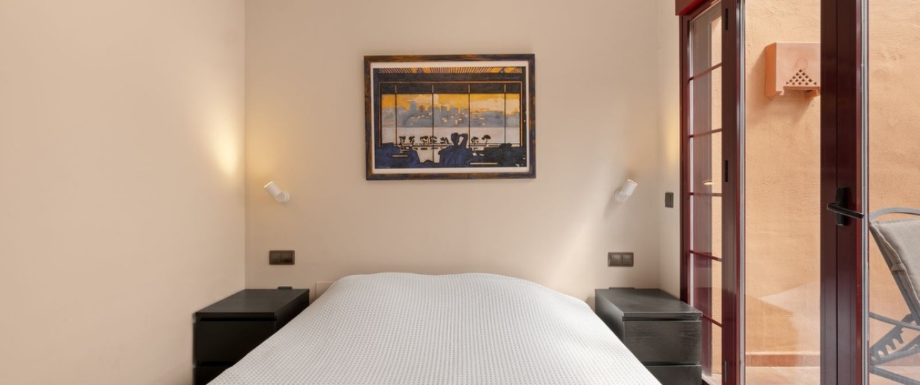 Resale - apartment - Marbella - La Mairena