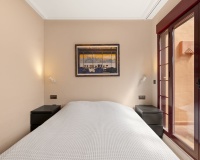Resale - apartment - Marbella - La Mairena