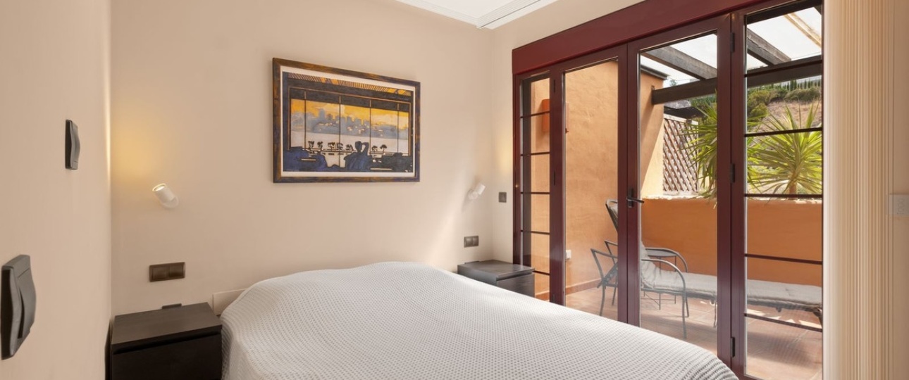 Resale - apartment - Marbella - La Mairena