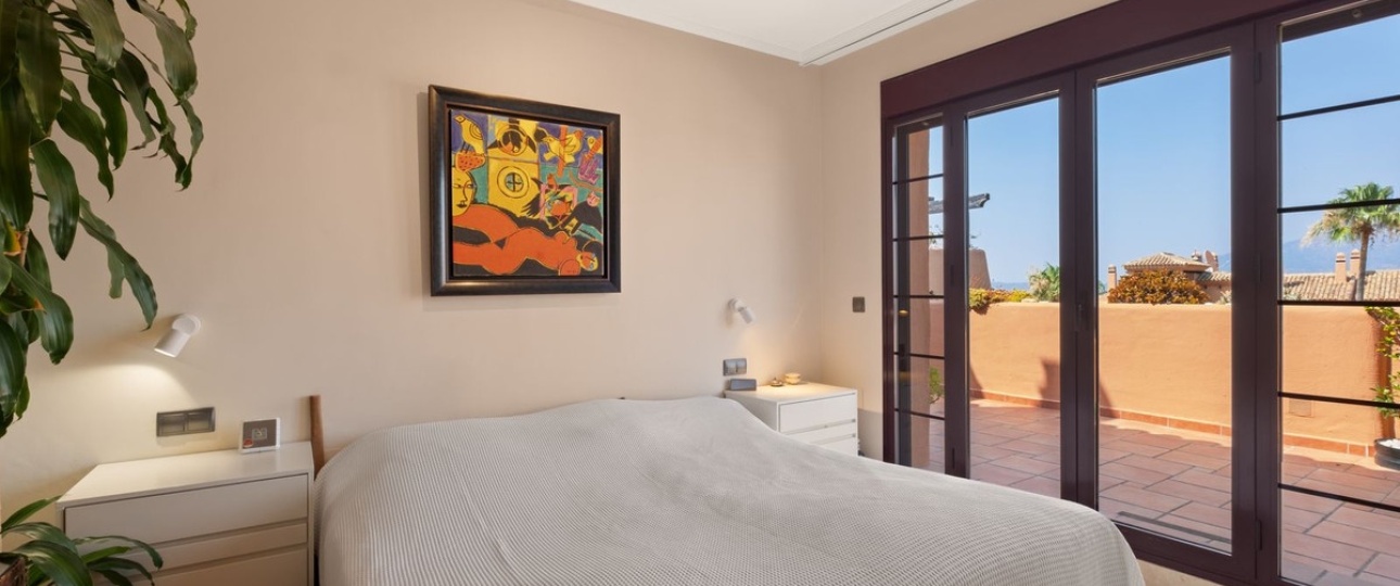 Resale - apartment - Marbella - La Mairena