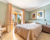 Resale - apartment - Marbella - La Mairena