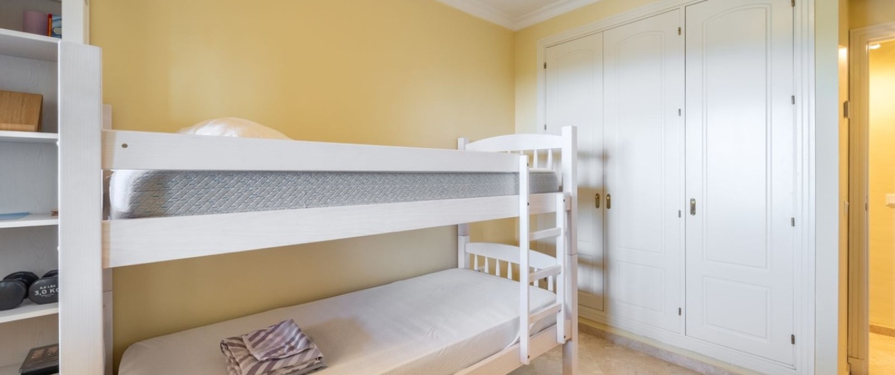 Resale - apartment - Marbella - La Mairena