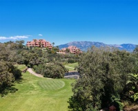 Resale - apartment - Marbella - La Mairena