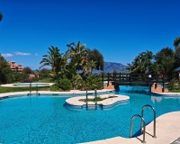 Resale - apartment - Marbella - La Mairena