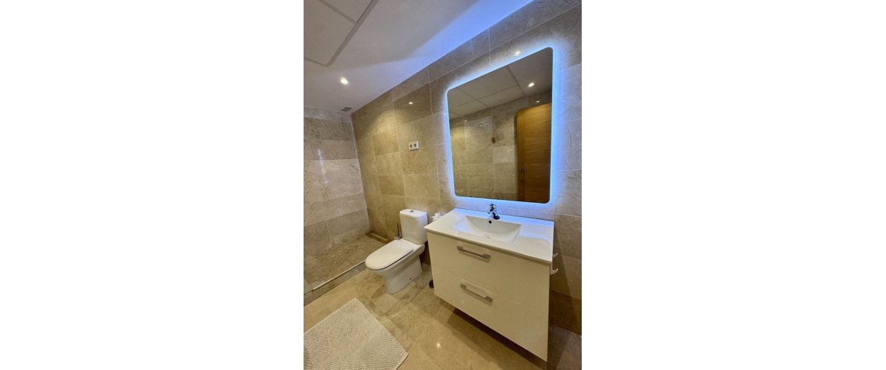 Resale - apartment - Marbella - La Mairena