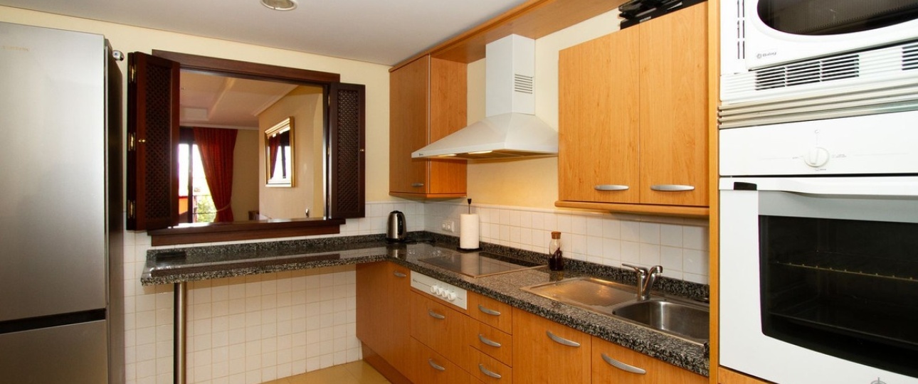 Resale - apartment - Marbella - La Mairena