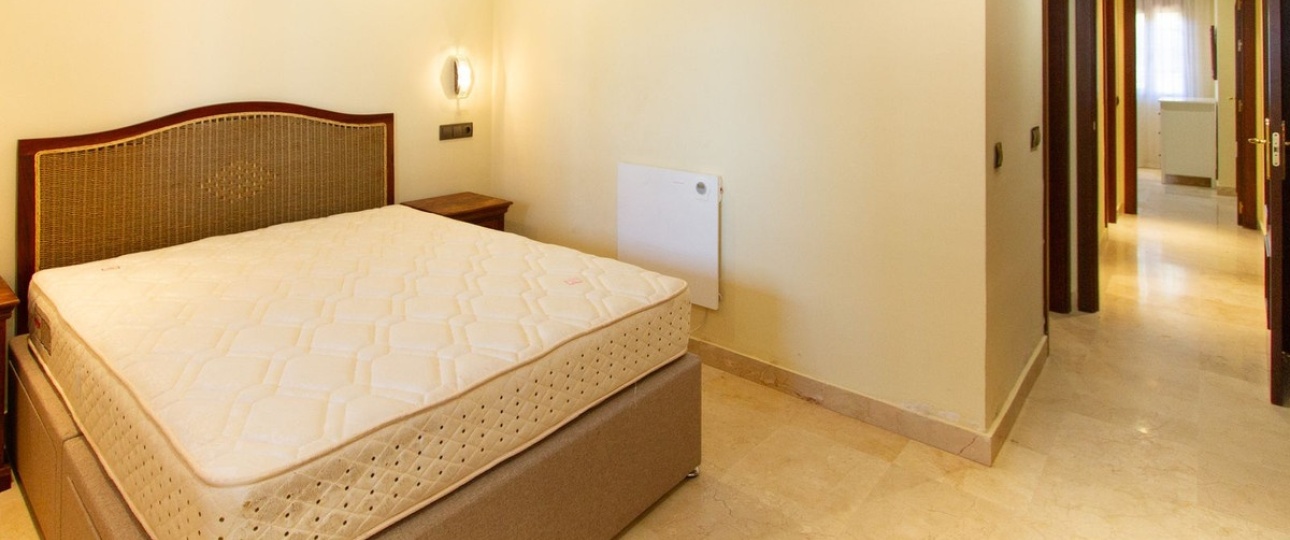 Resale - apartment - Marbella - La Mairena