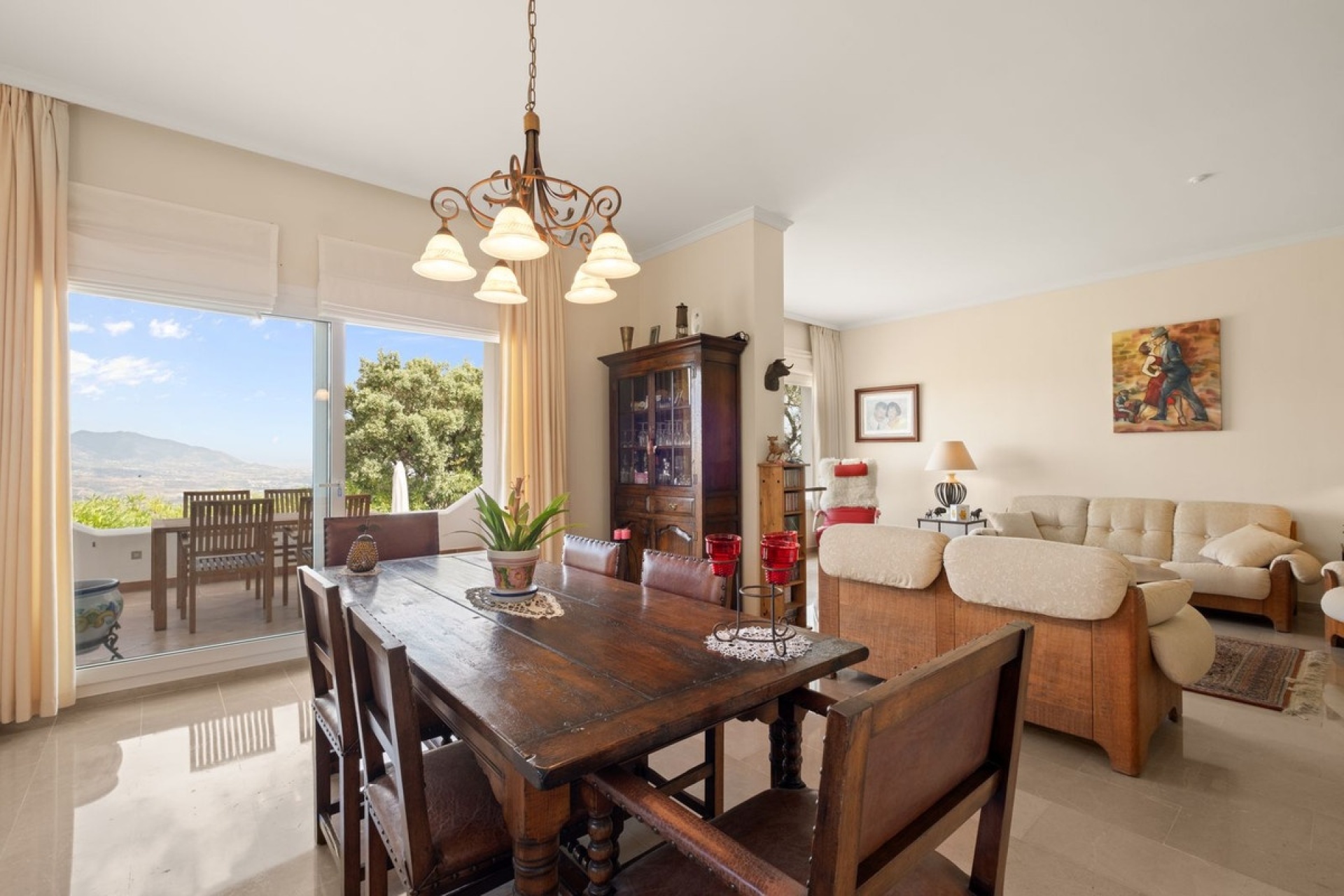 Resale - apartment - Marbella - La Mairena