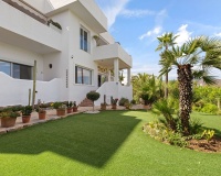 Resale - apartment - Marbella - La Mairena