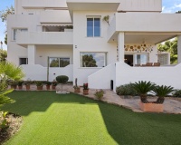 Resale - apartment - Marbella - La Mairena