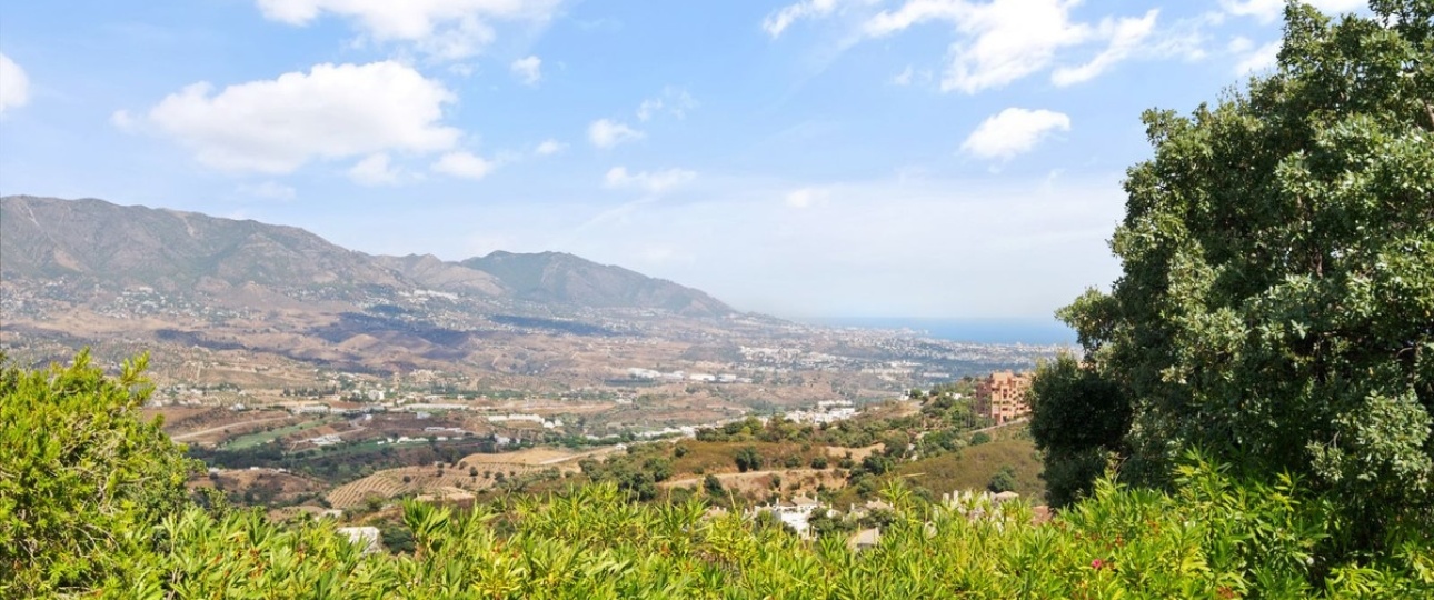 Resale - apartment - Marbella - La Mairena