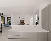 Resale - apartment - Marbella - La Mairena