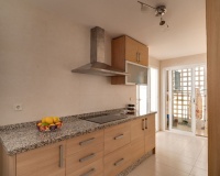 Resale - apartment - Marbella - La Mairena