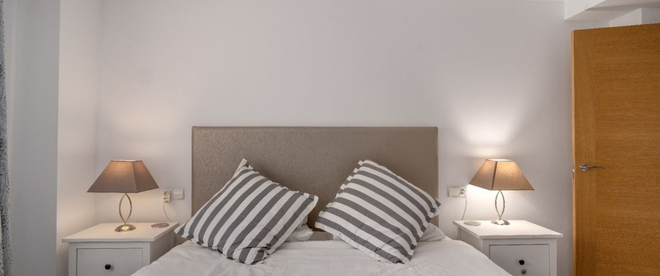 Resale - apartment - Marbella - La Mairena
