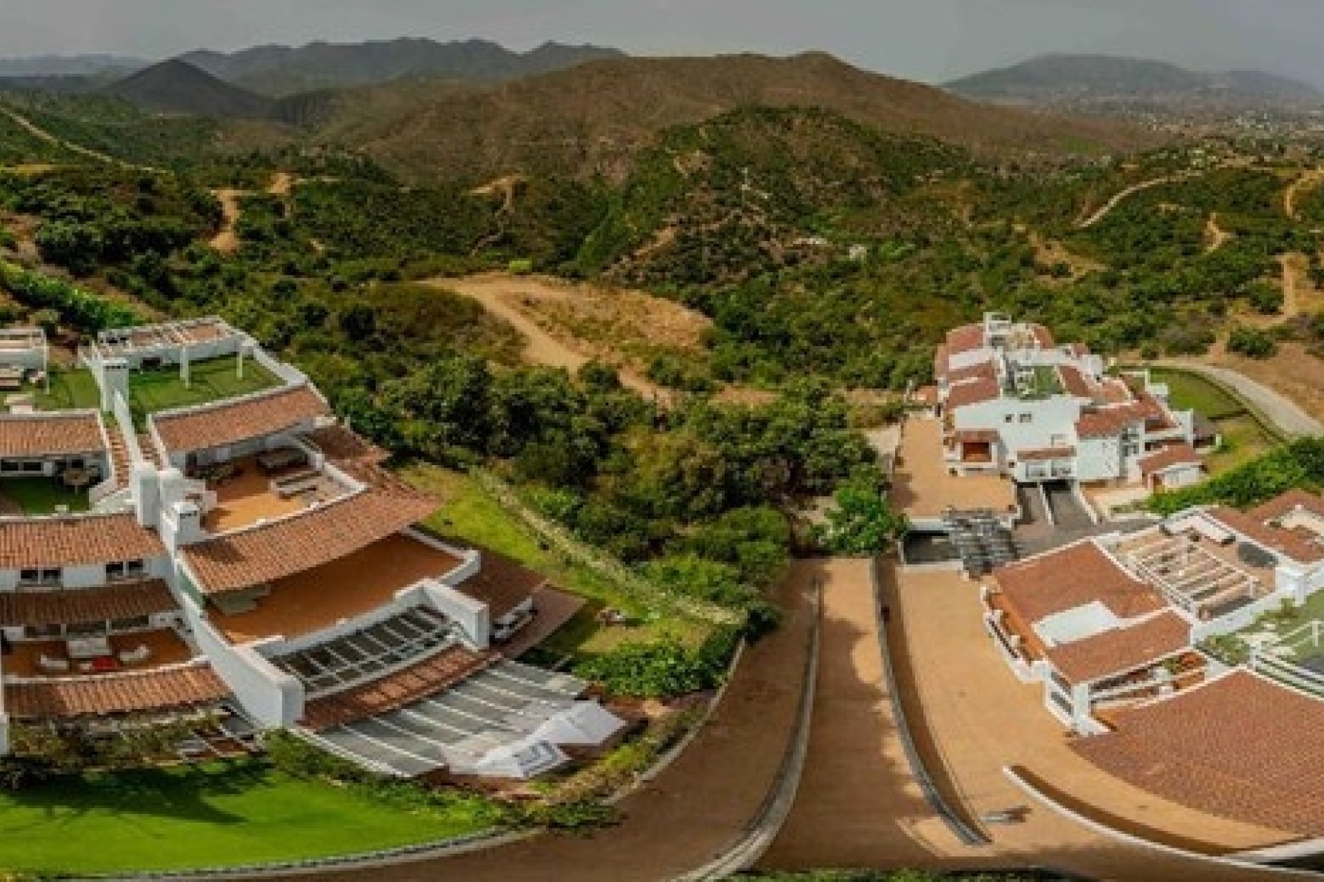 Resale - apartment - Marbella - La Mairena
