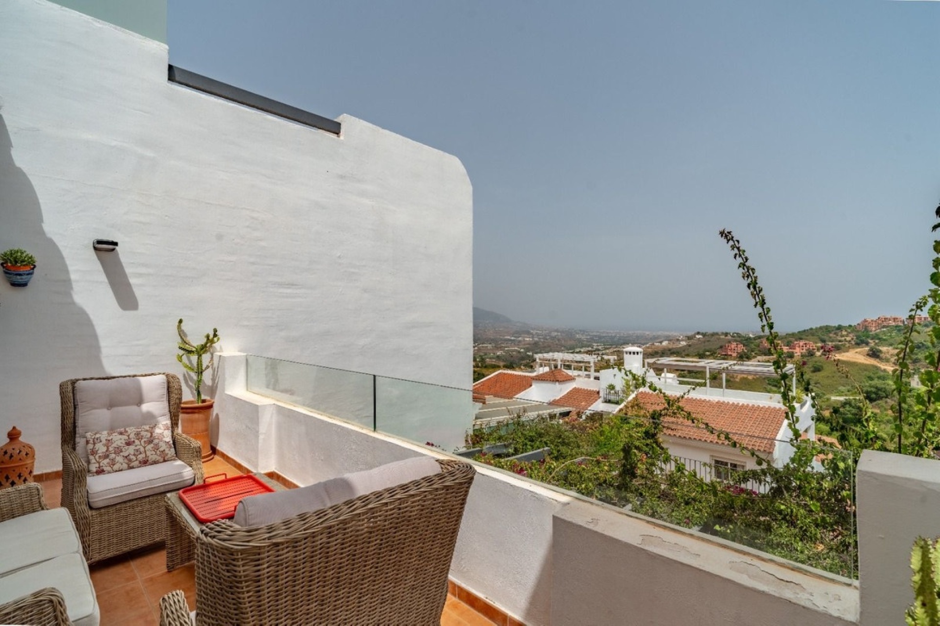 Resale - apartment - Marbella - La Mairena