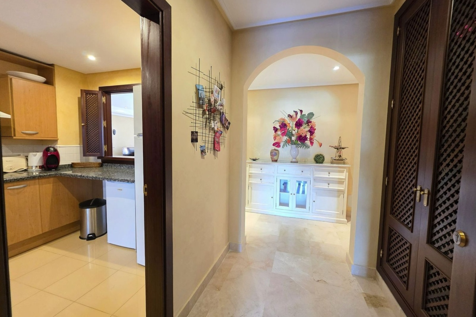 Resale - apartment - Marbella - La Mairena