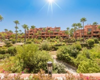 Resale - apartment - Marbella - La Mairena