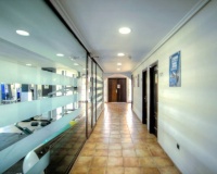 Resale - apartment - Marbella - La Mairena