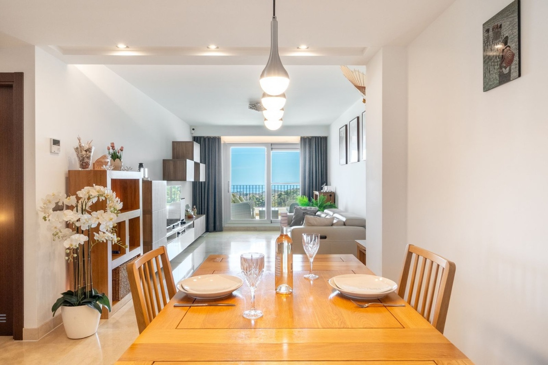 Resale - apartment - Marbella - La Mairena