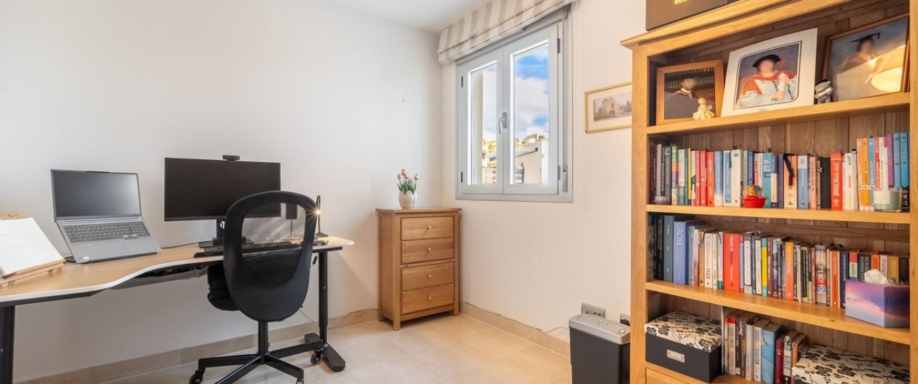 Resale - apartment - Marbella - La Mairena