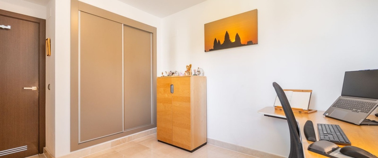 Resale - apartment - Marbella - La Mairena