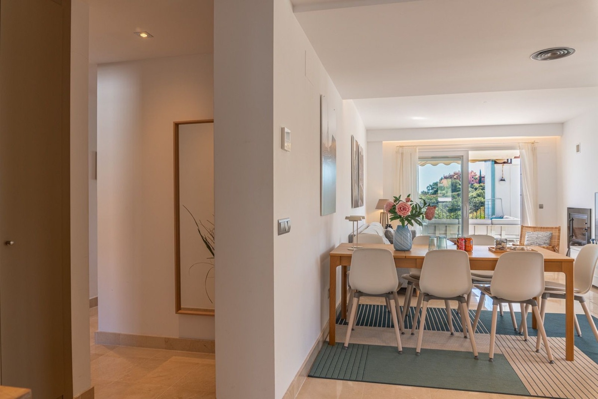 Resale - apartment - Marbella - La Mairena