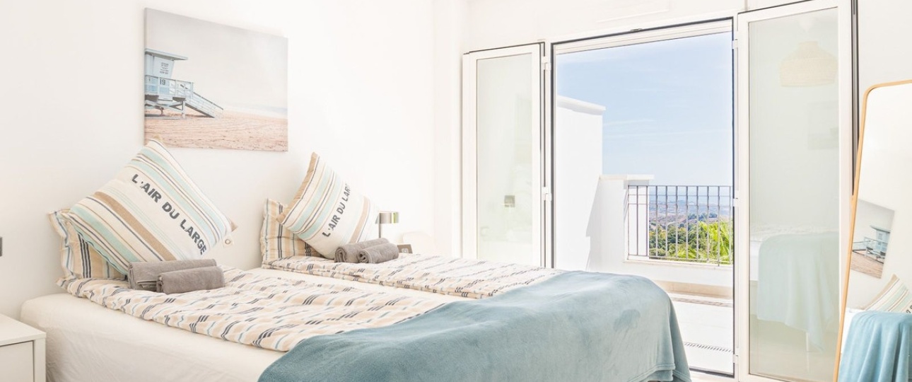 Resale - apartment - Marbella - La Mairena