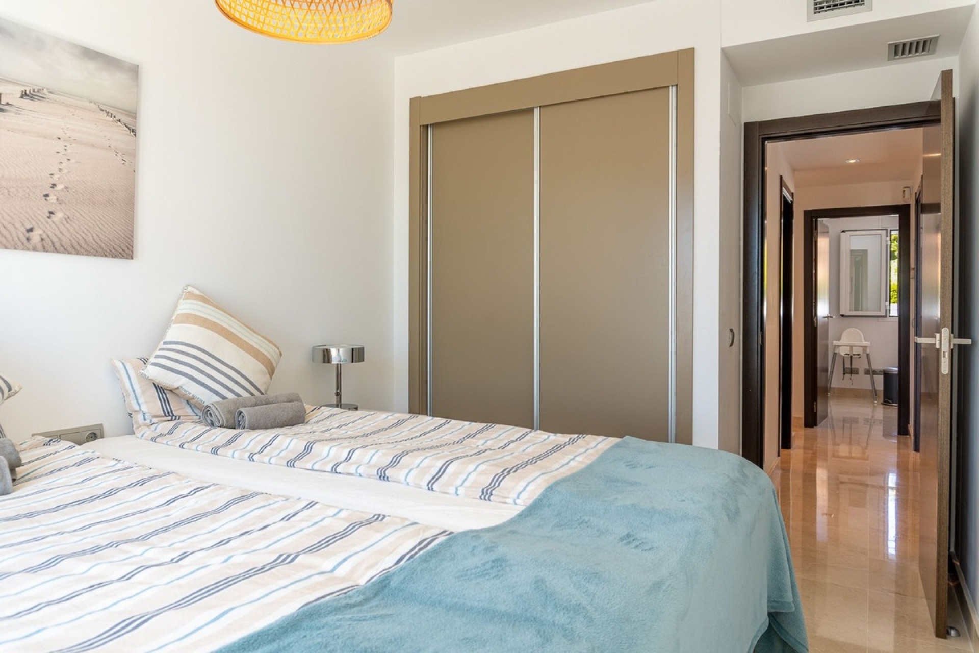 Resale - apartment - Marbella - La Mairena