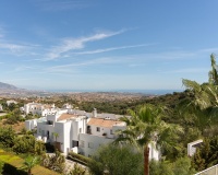 Resale - apartment - Marbella - La Mairena