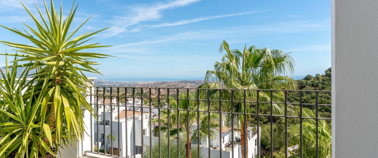 Resale - apartment - Marbella - La Mairena