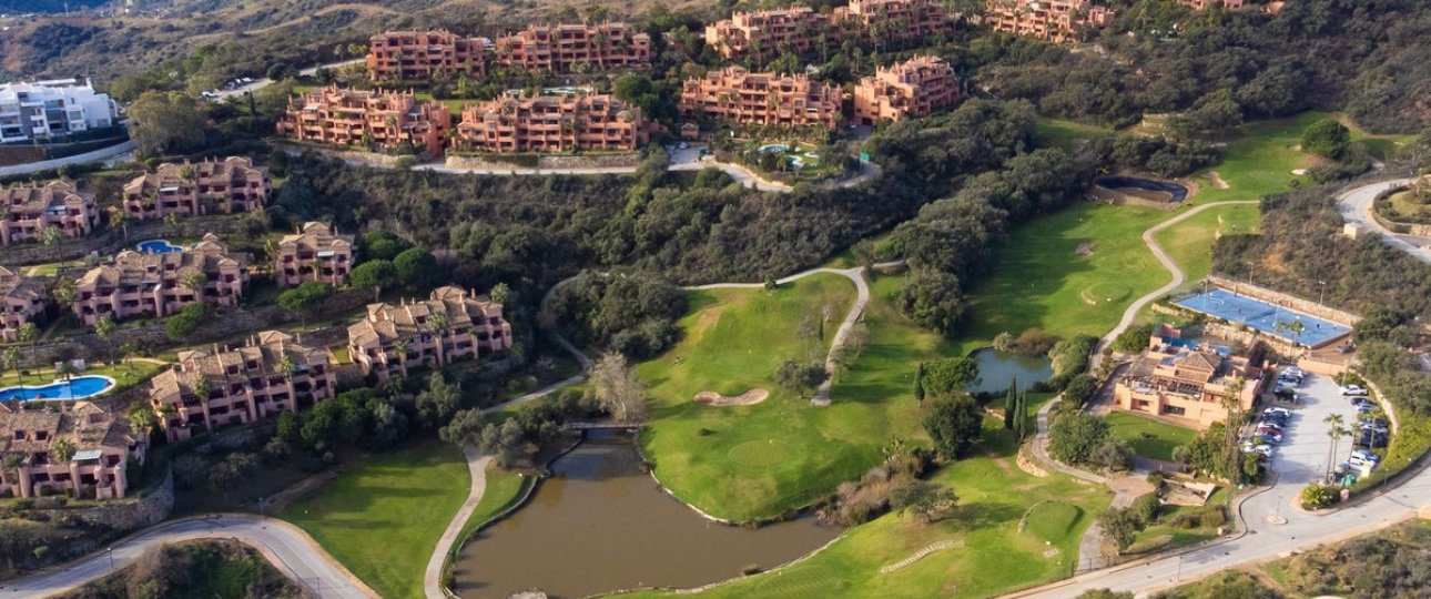 Resale - apartment - Marbella - La Mairena