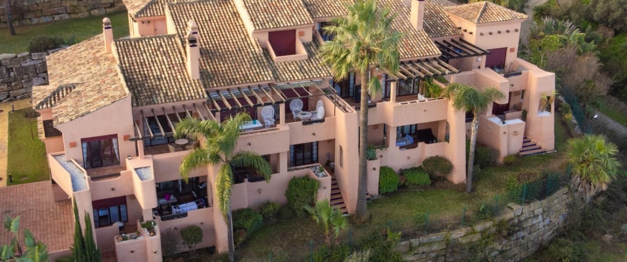 Resale - apartment - Marbella - La Mairena