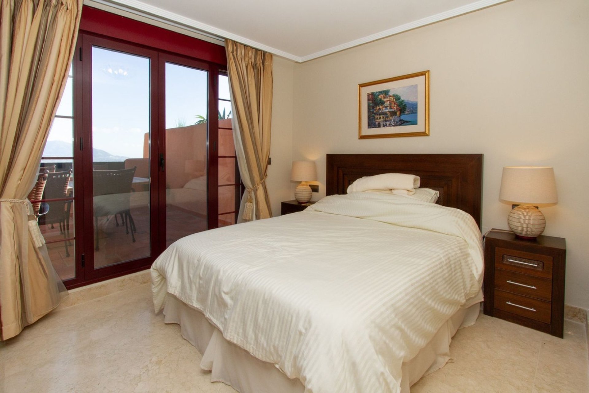 Resale - apartment - Marbella - La Mairena