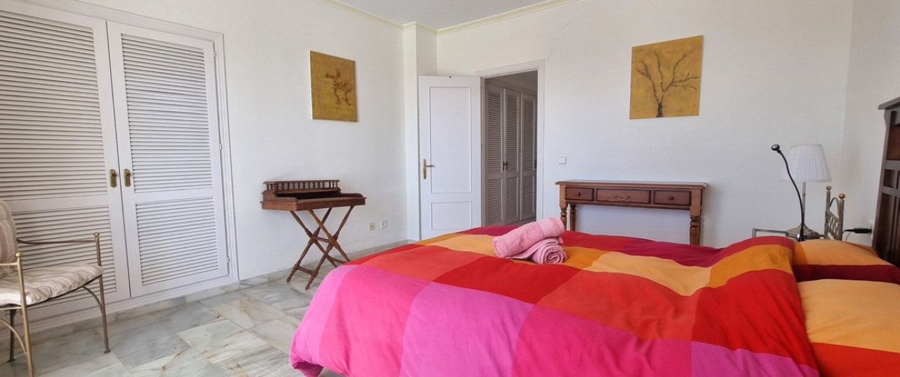 Resale - apartment - Marbella - La Mairena