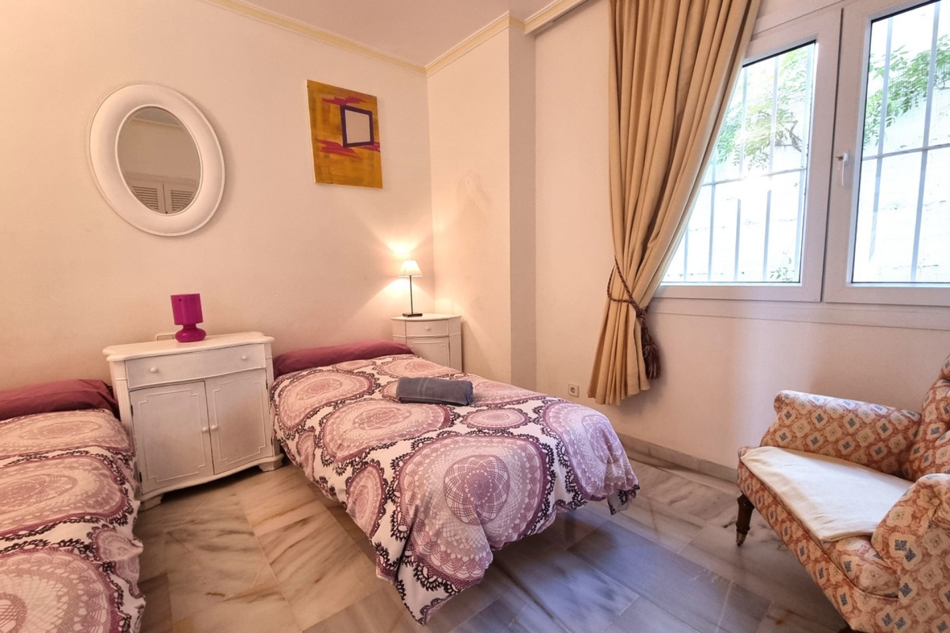 Resale - apartment - Marbella - La Mairena